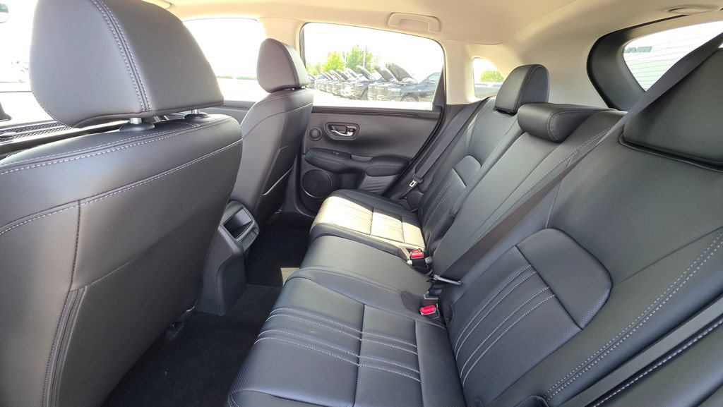 New 2027 Honda HR-V EX-L image 13