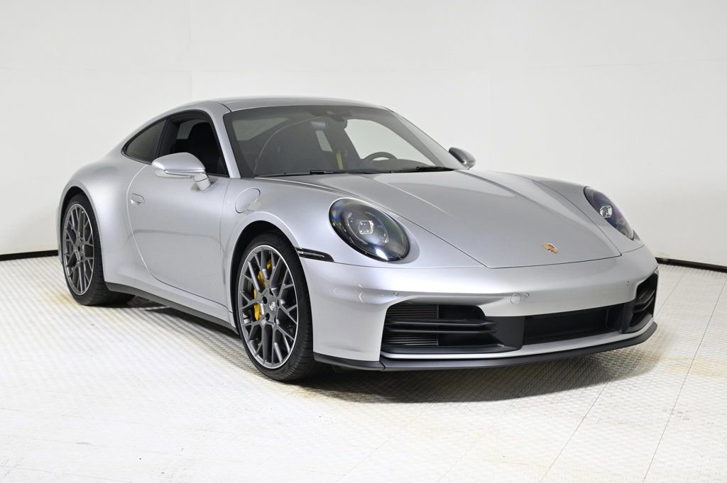 Used 2025 Porsche 911 Carrera S image 9