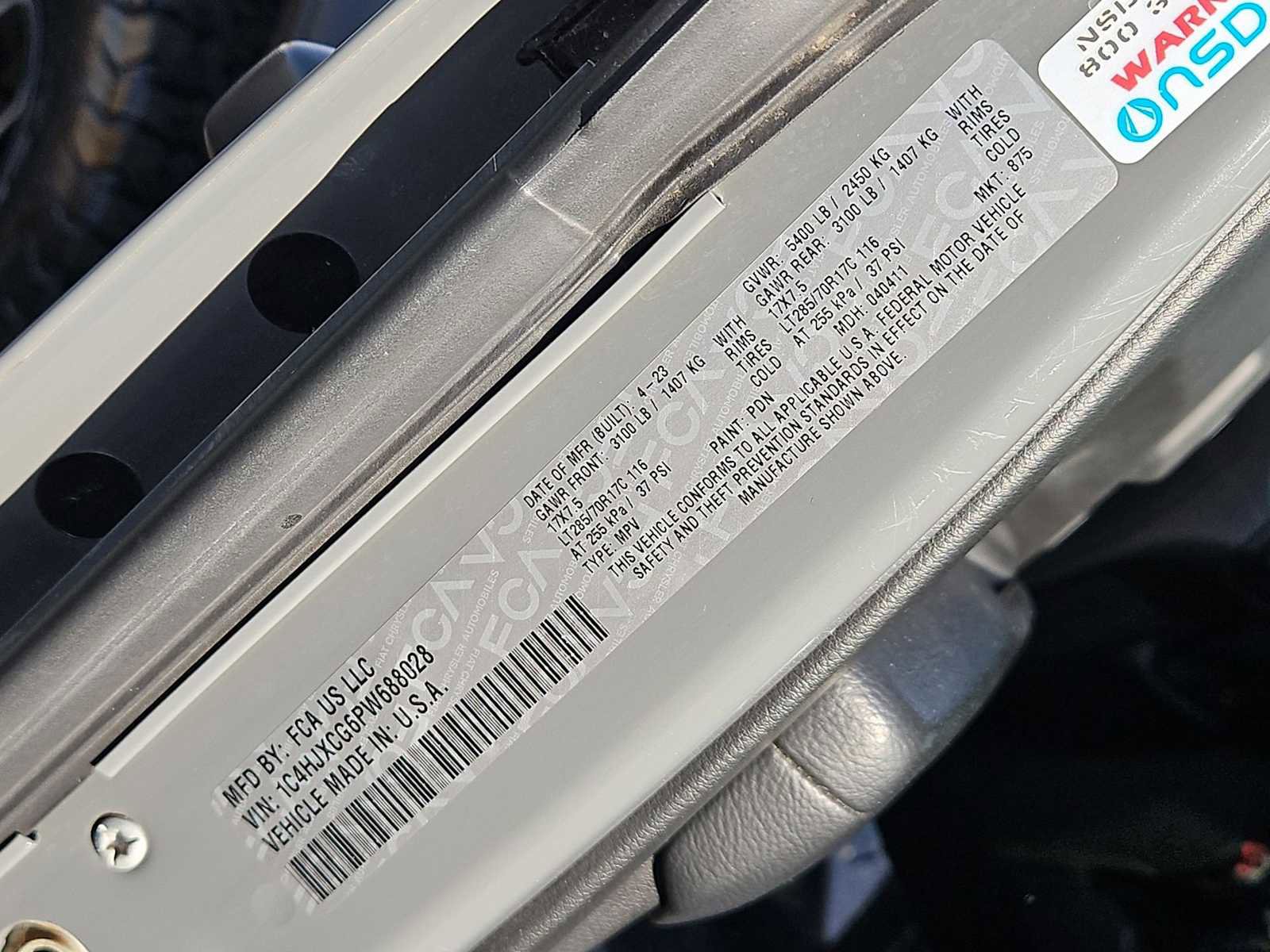 Used 2023 Jeep Wrangler Rubicon w/ LED Lighting Group image 34