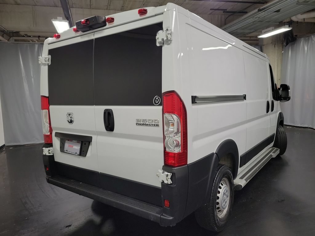 Used 2025 RAM ProMaster 2500 w/ U-Haul Equipment Group FWD image 8