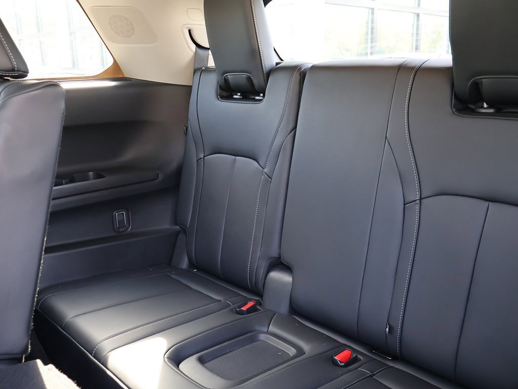 Used 2023 INFINITI QX60 Luxe w/ Cargo Package image 44