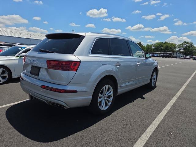 Used 2019 Audi Q7 3.0T Premium AWD/4WD image 9
