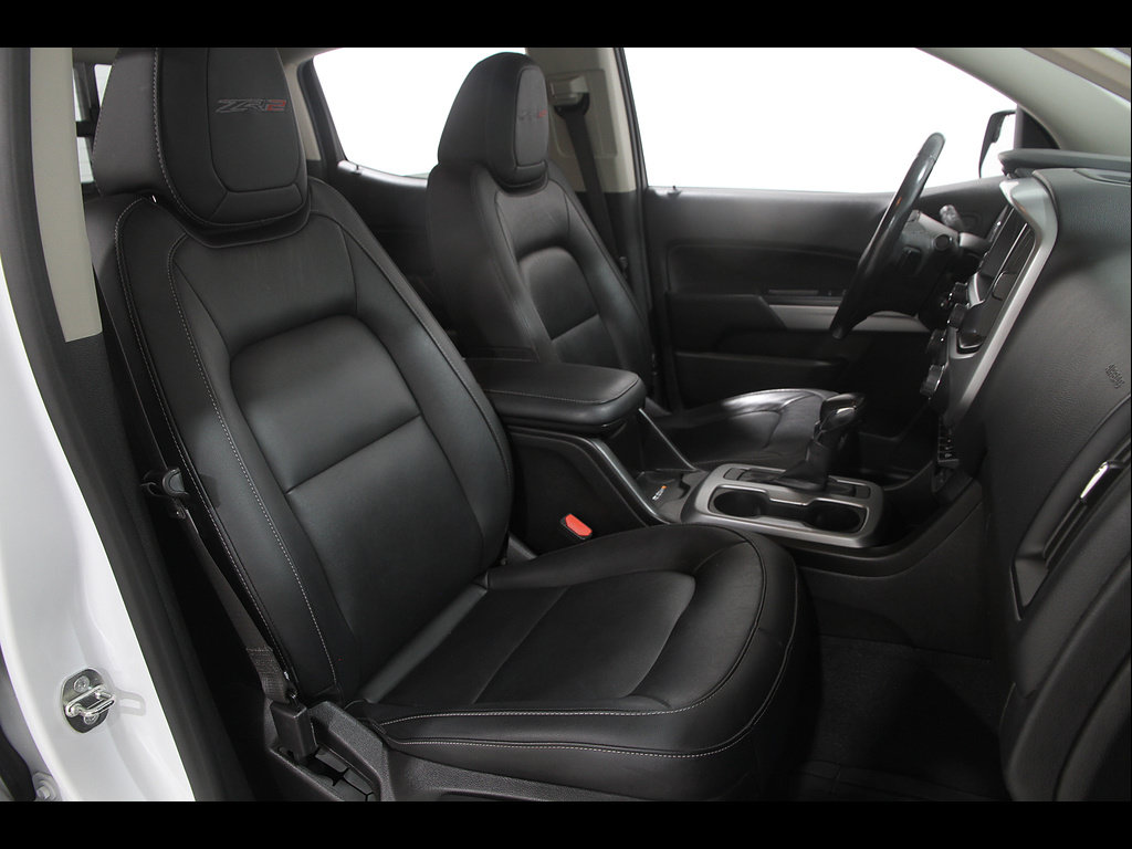 Used 2022 Chevrolet Colorado ZR2 AWD/4WD image 19