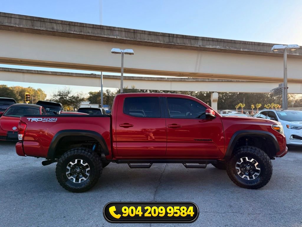 Used 2021 Toyota Tacoma TRD Off-Road w/ Technology Package image 9