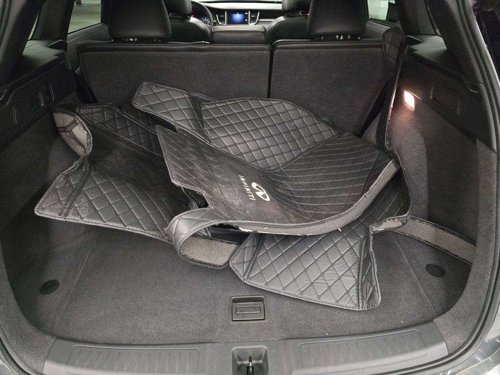 Used 2022 INFINITI QX50 Luxe w/ Appearance Package image 38