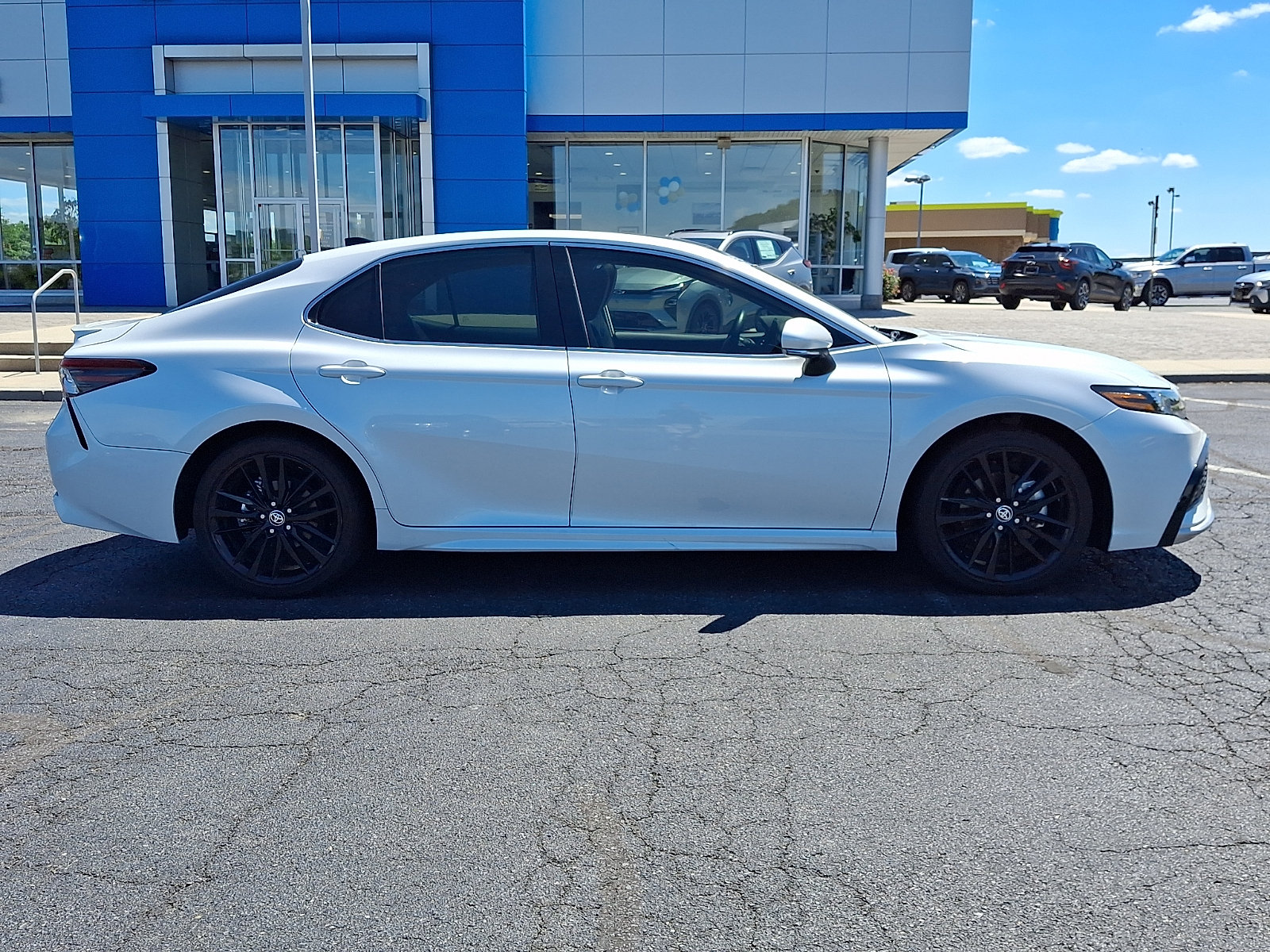 Used 2023 Toyota Camry XSE w/ Cold Weather Package FWD image 7