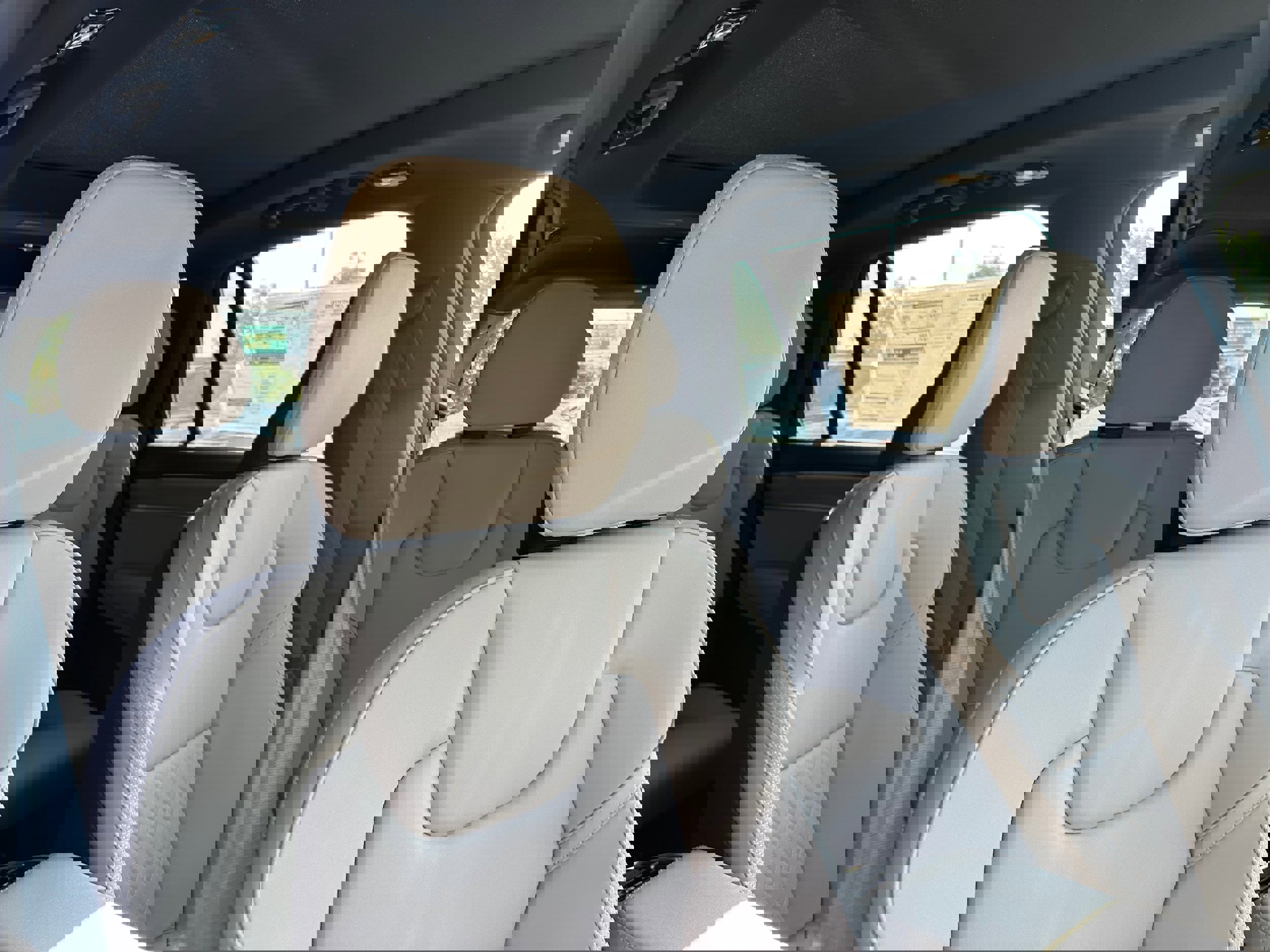 New 2026 Volvo XC90 T8 Plus image 9