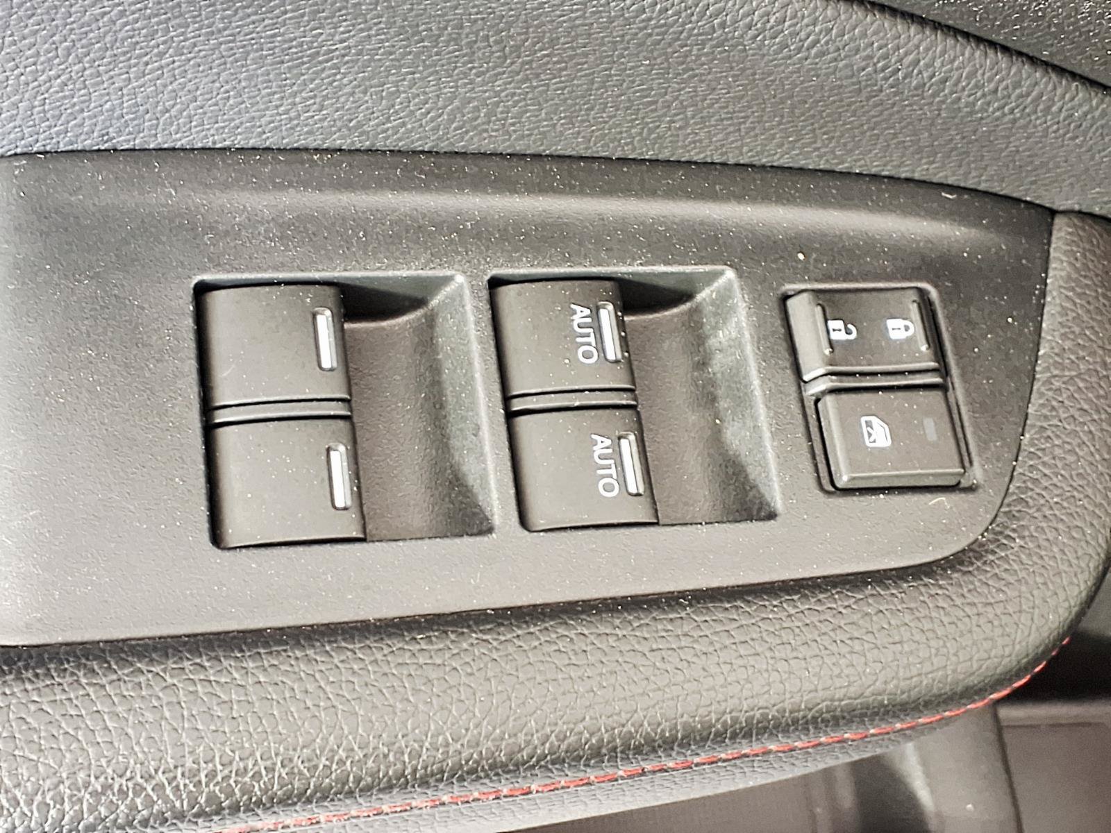 Used 2021 Honda Pilot Black Edition image 14