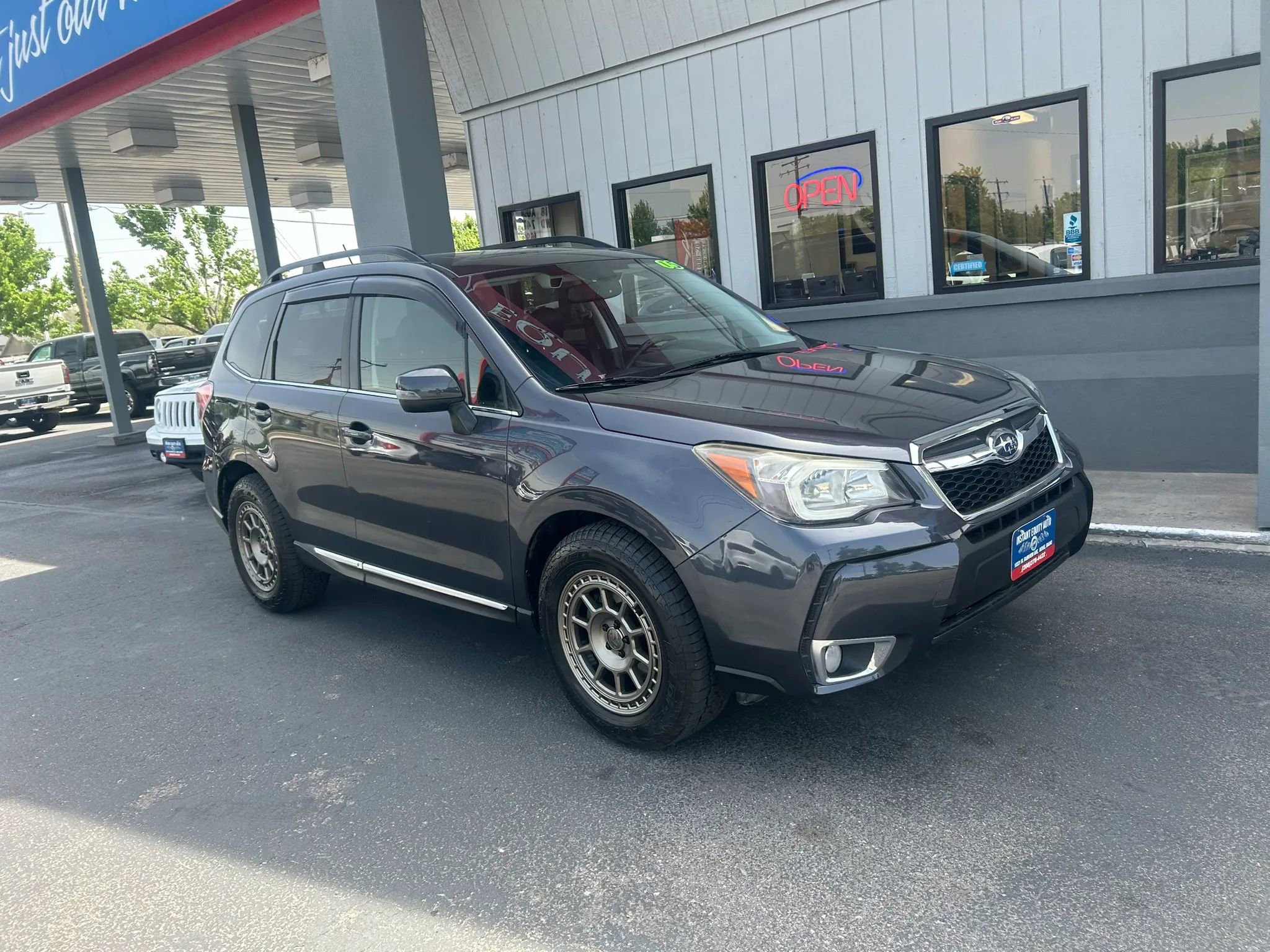 Used 2015 Subaru Forester 2.0XT Touring w/ Eyesight & Navigation System AWD/4WD image 33