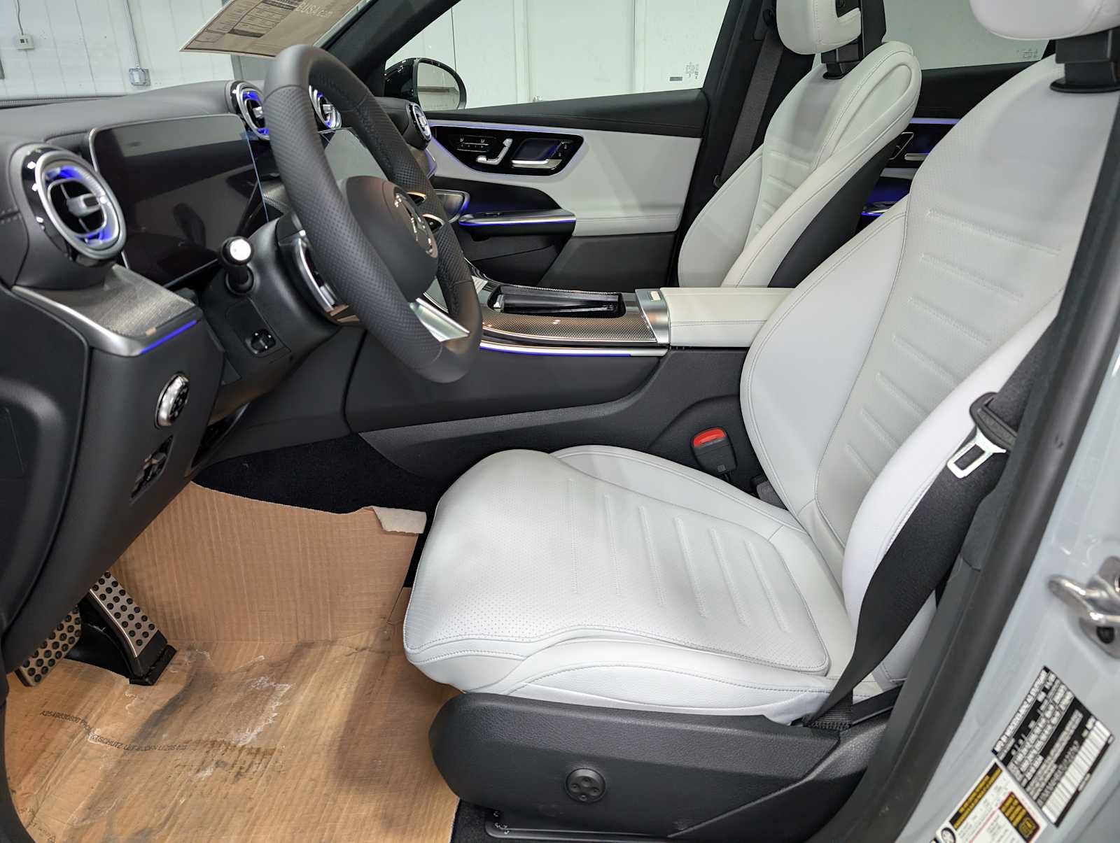 New 2026 Mercedes-Benz GLC 300 GLC 300 image 4