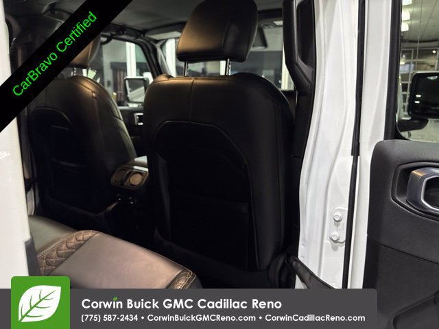 Used 2022 Jeep Gladiator Overland AWD/4WD image 30