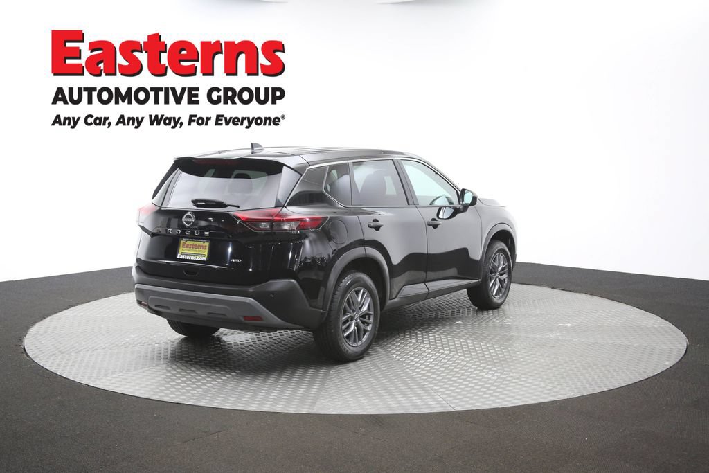 Used 2023 Nissan Rogue S AWD/4WD image 36