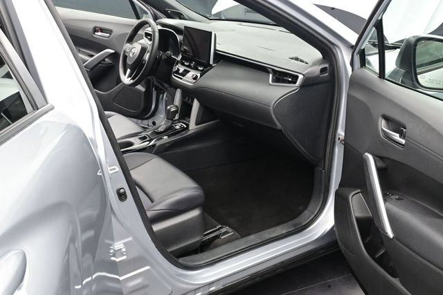Used 2024 Toyota Corolla Cross AWD Hybrid w/ Convenience Package image 20