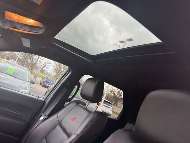 Used 2025 Dodge Durango R/T image 11