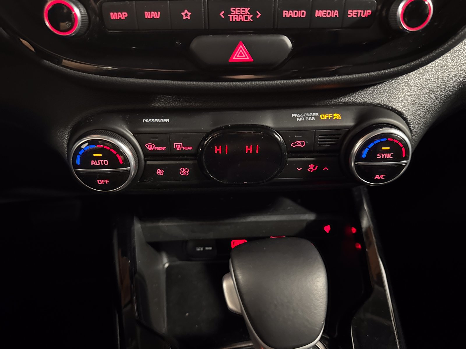 Used 2022 Kia Soul X-Line FWD image 19