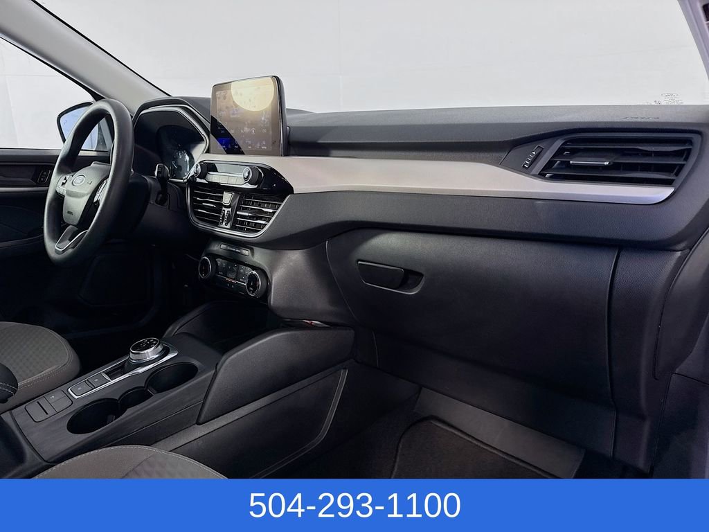 Used 2022 Ford Escape SE FWD image 28
