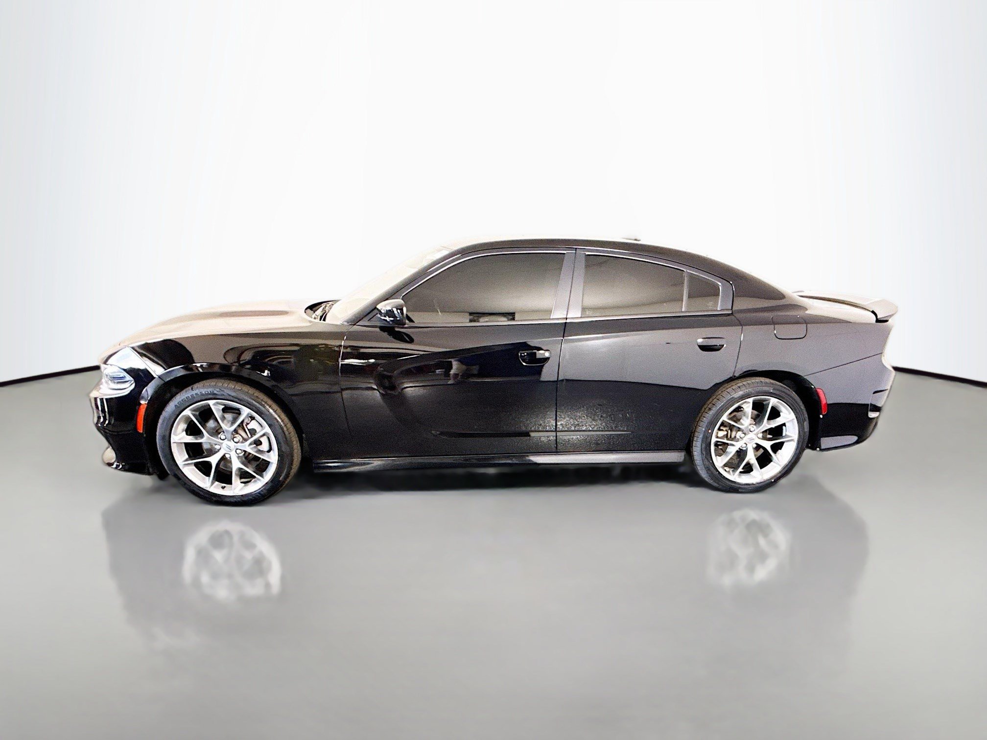 Used 2021 Dodge Charger GT RWD image 6