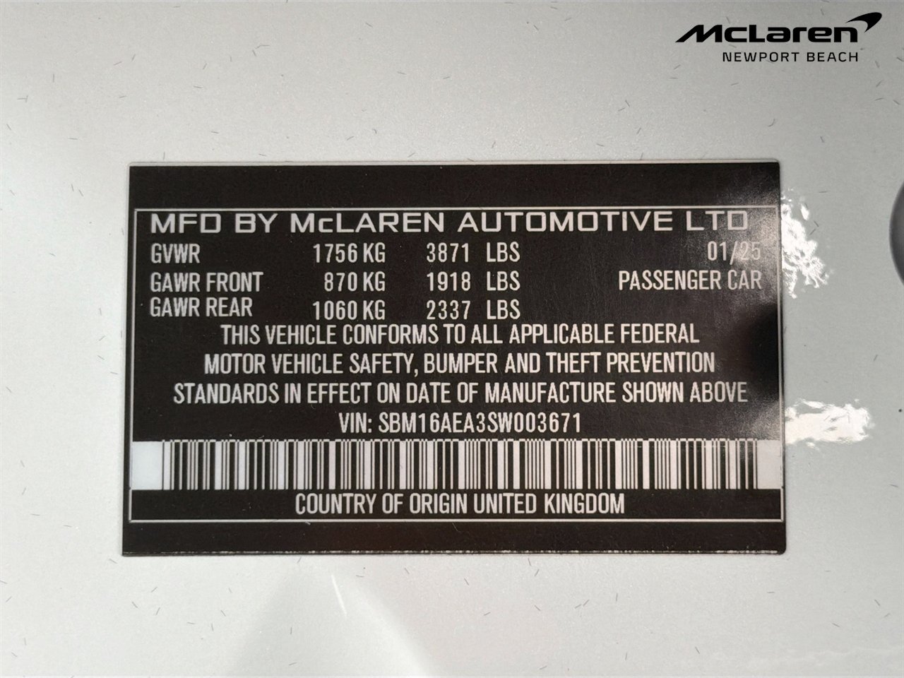 Used 2025 McLaren Artura RWD image 42