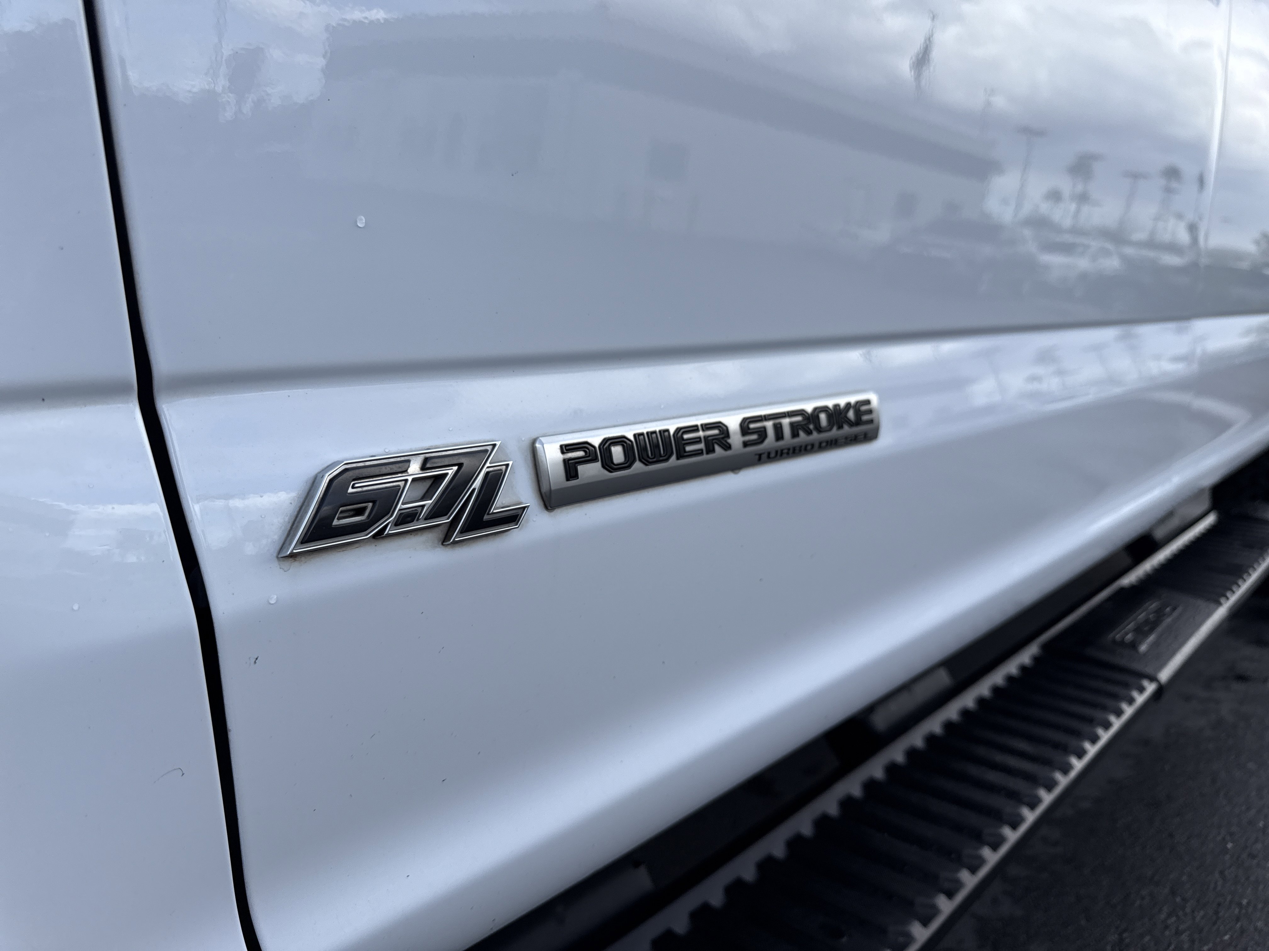 Used 2022 Ford F250 Lariat w/ Lariat Ultimate Package image 6