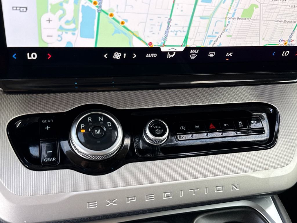 Certified 2025 Ford Expedition Max Active RWD image 22