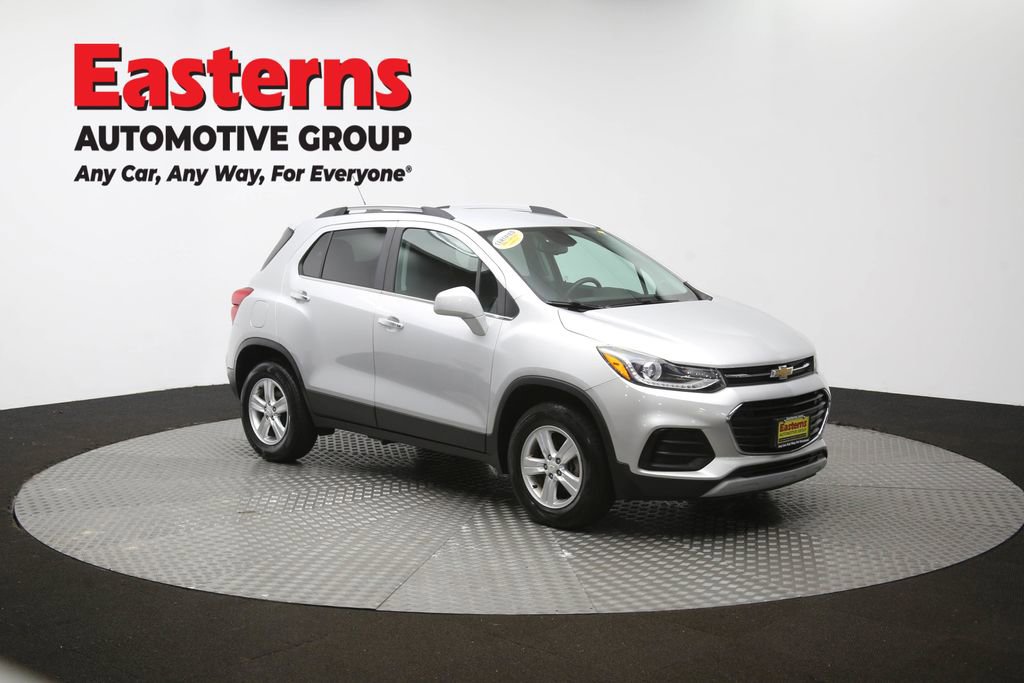Used 2018 Chevrolet Trax LT w/ LT Convenience Package AWD/4WD image 47