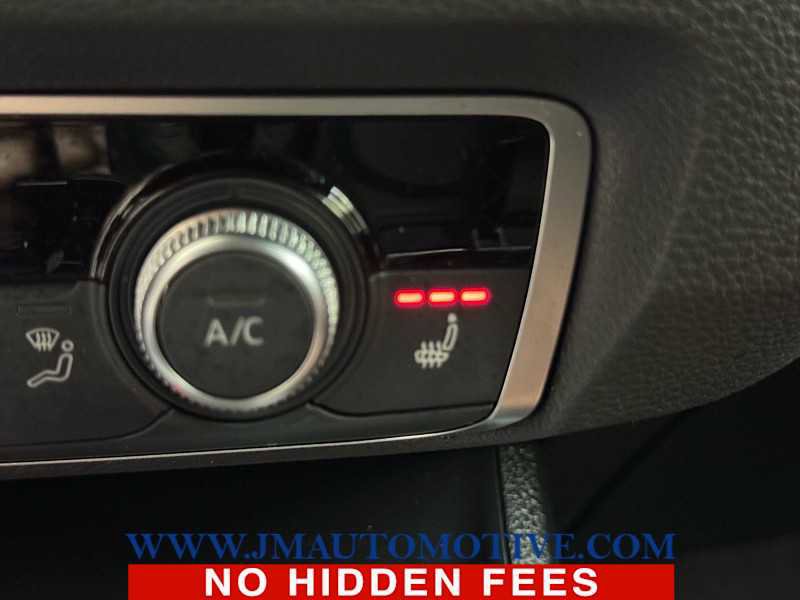 Used 2021 Audi Q3 2.0T Premium w/ Convenience Package image 40