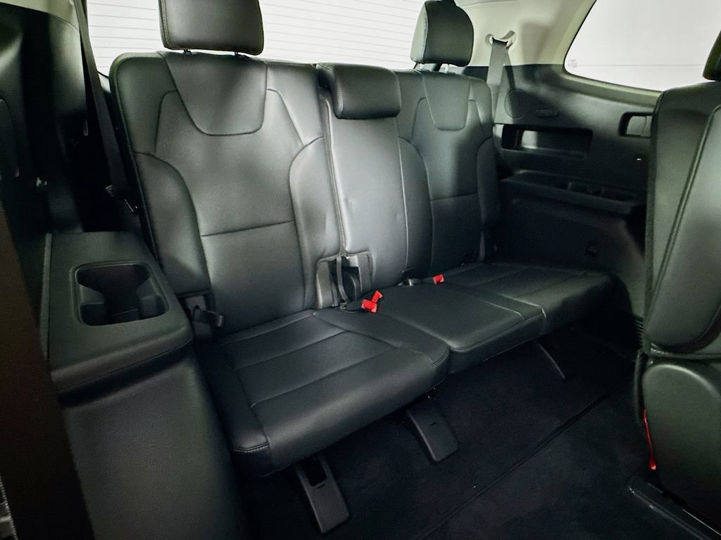 Used 2025 Kia Telluride EX w/ EX Captain's Chair Package FWD image 35