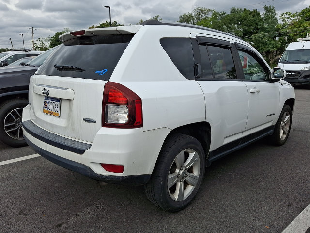Used 2016 Jeep Compass Latitude AWD/4WD image 6