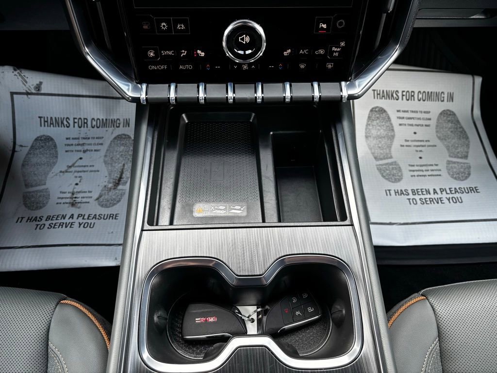 Used 2025 GMC Acadia AT4 w/ LPO, Floor Liner Package image 18