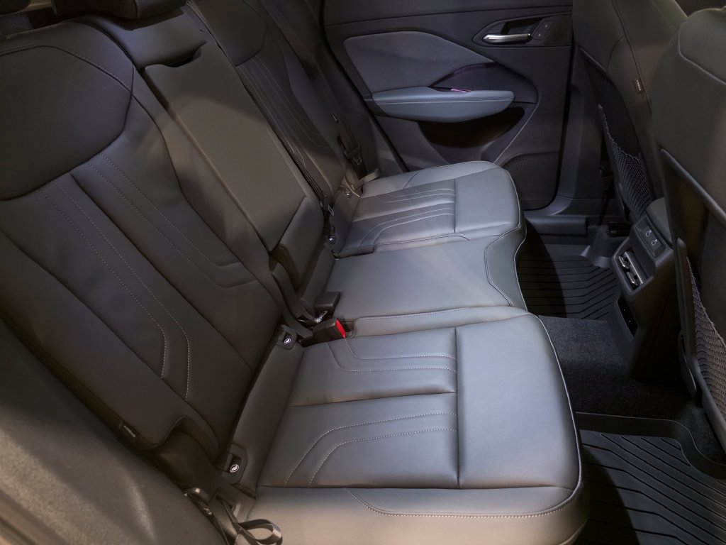 New 2026 Audi Q3 quattro 2.0T AWD/4WD image 11