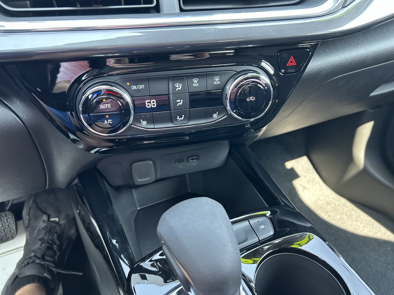 New 2026 Chevrolet Trax ACTIV w/ Driver Confidence Package FWD image 28