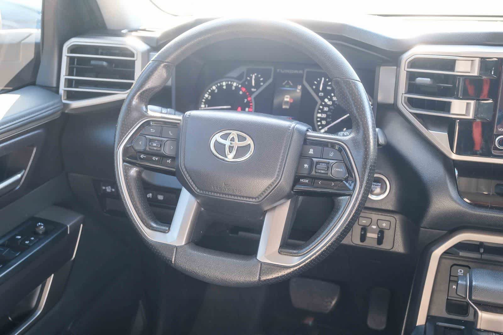 Used 2024 Toyota Tundra SR5 AWD/4WD image 17