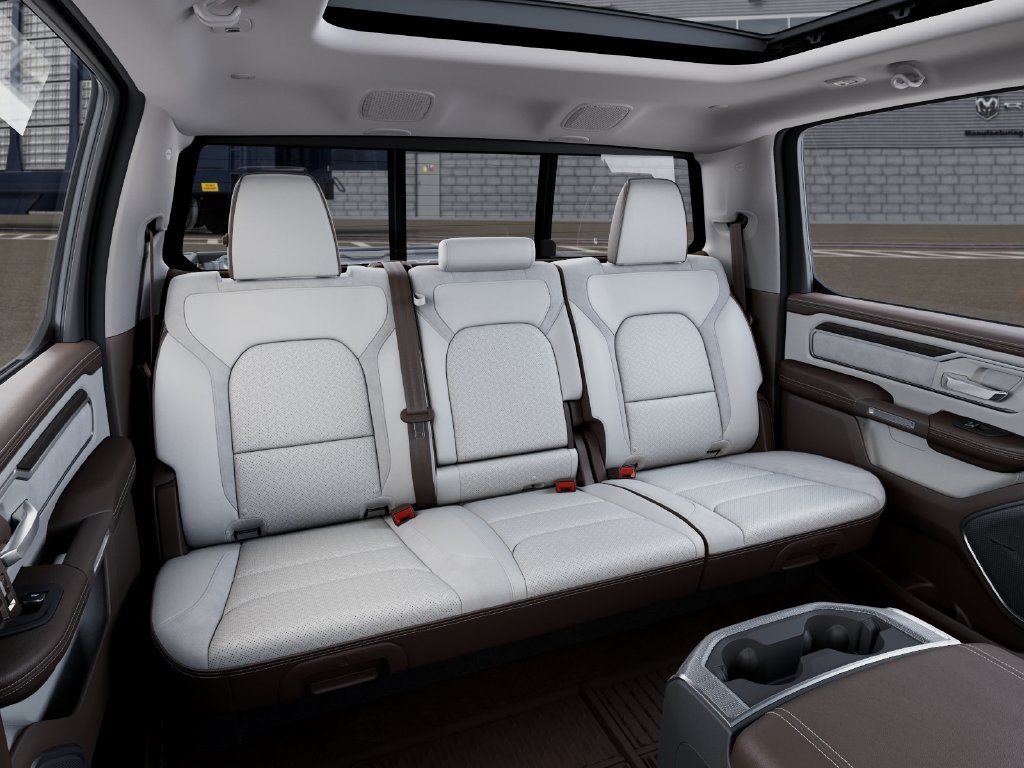 New 2027 RAM 1500 Laramie AWD/4WD image 15