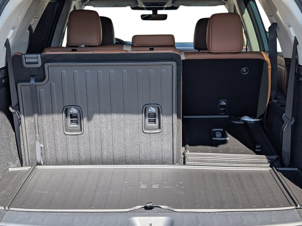 New 2026 Nissan Pathfinder Platinum image 25