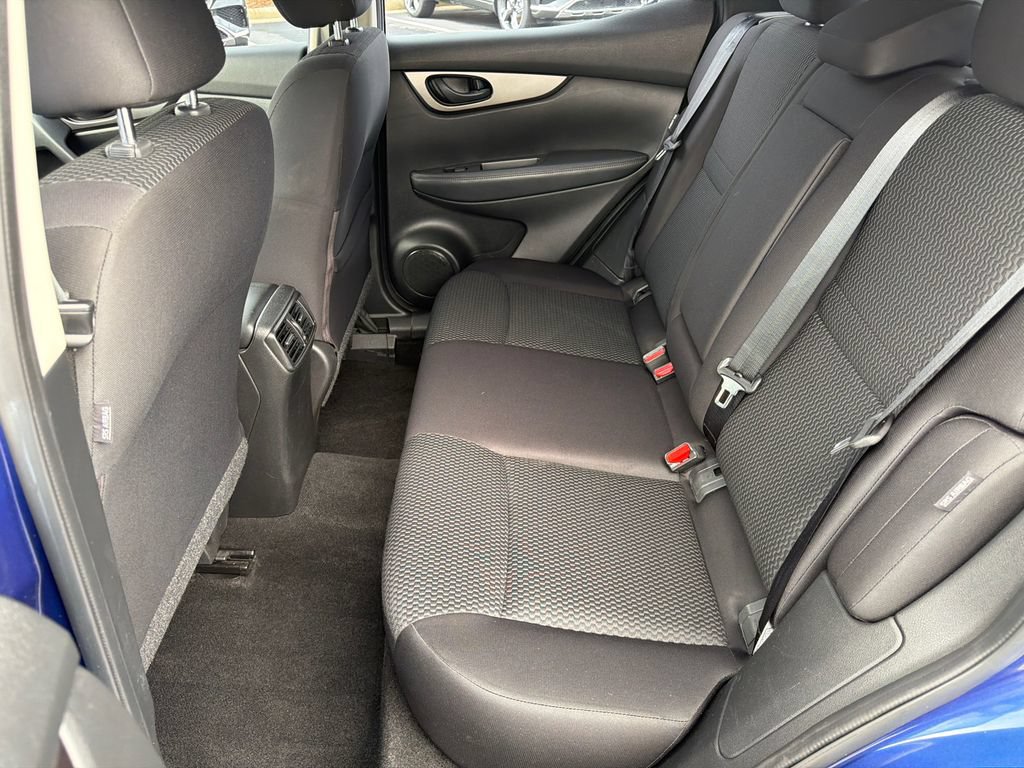 Used 2020 Nissan Rogue Sport S FWD image 20