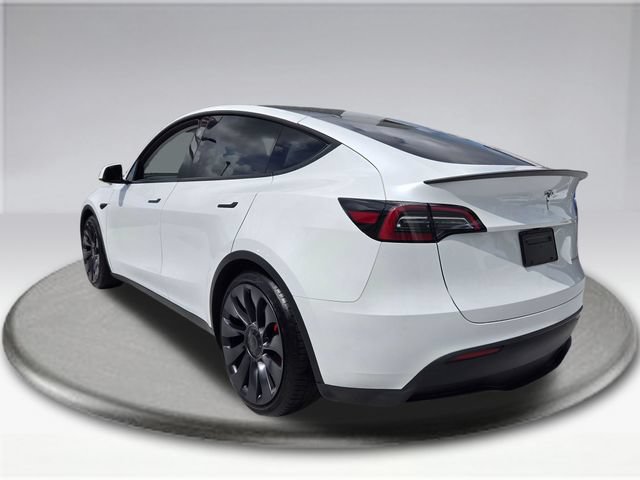 Used 2024 Tesla Model Y Performance AWD/4WD image 16