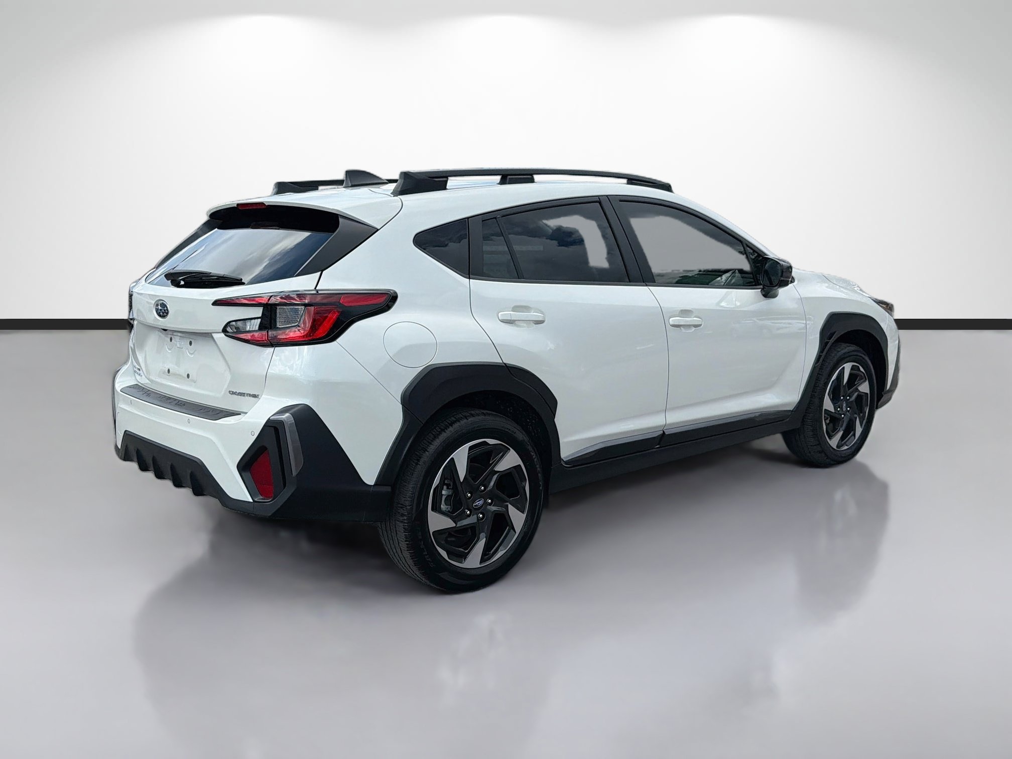Used 2025 Subaru Crosstrek 2.5i Limited w/ Crosstrek Mirror Package AWD/4WD image 3