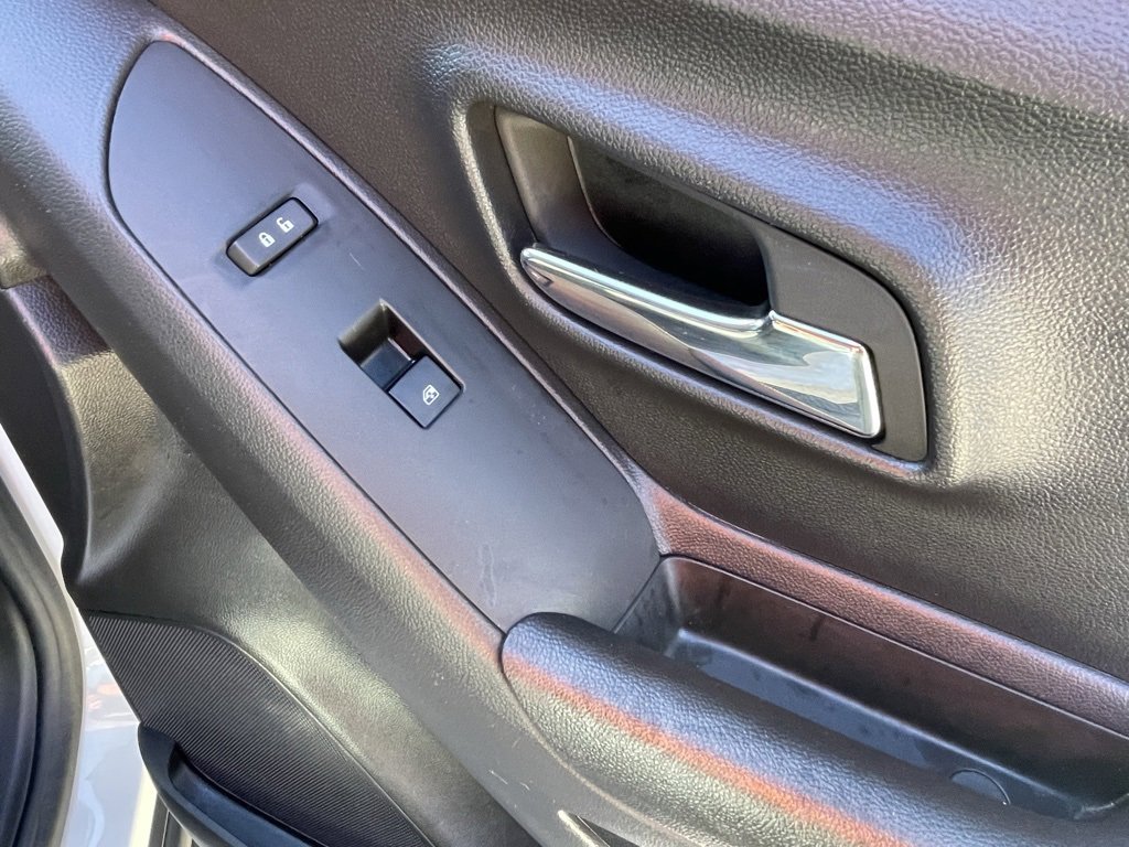 Used 2022 Chevrolet Trax LT w/ Sport Edition image 10