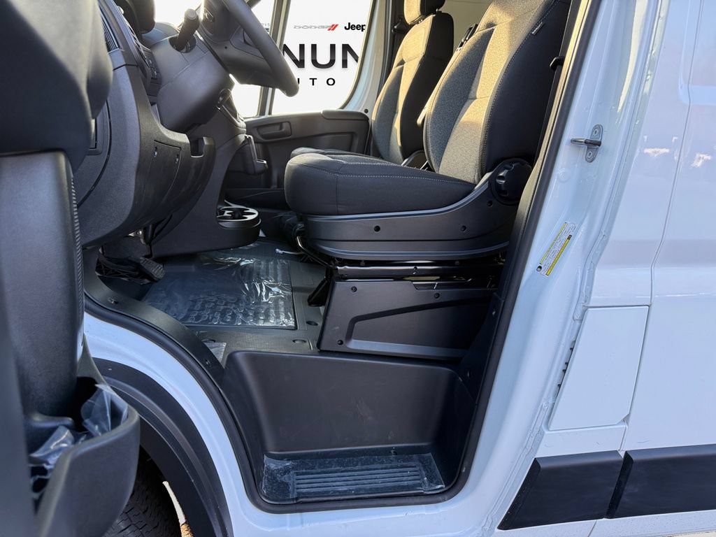 New 2026 RAM ProMaster 3500 w/ Premium Convenience Group FWD image 31