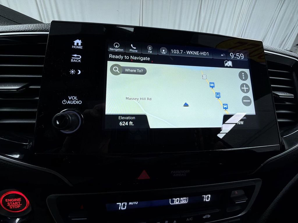 Used 2022 Honda Pilot Sport image 25