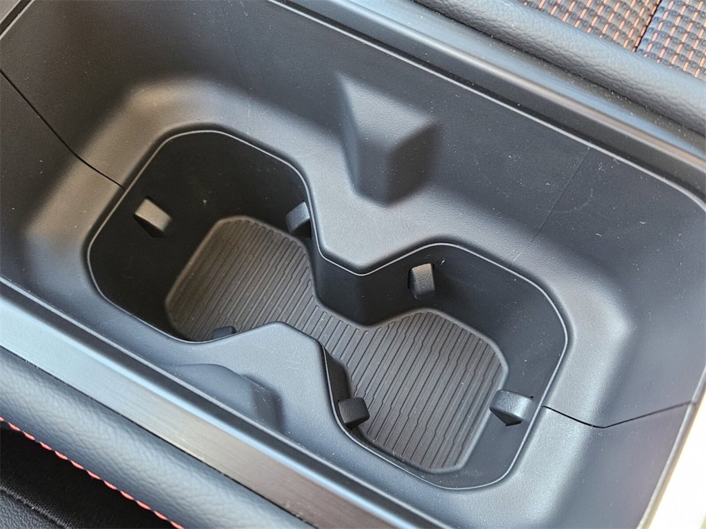 New 2026 Nissan Kicks SR w/ Cold Weather Package image 21