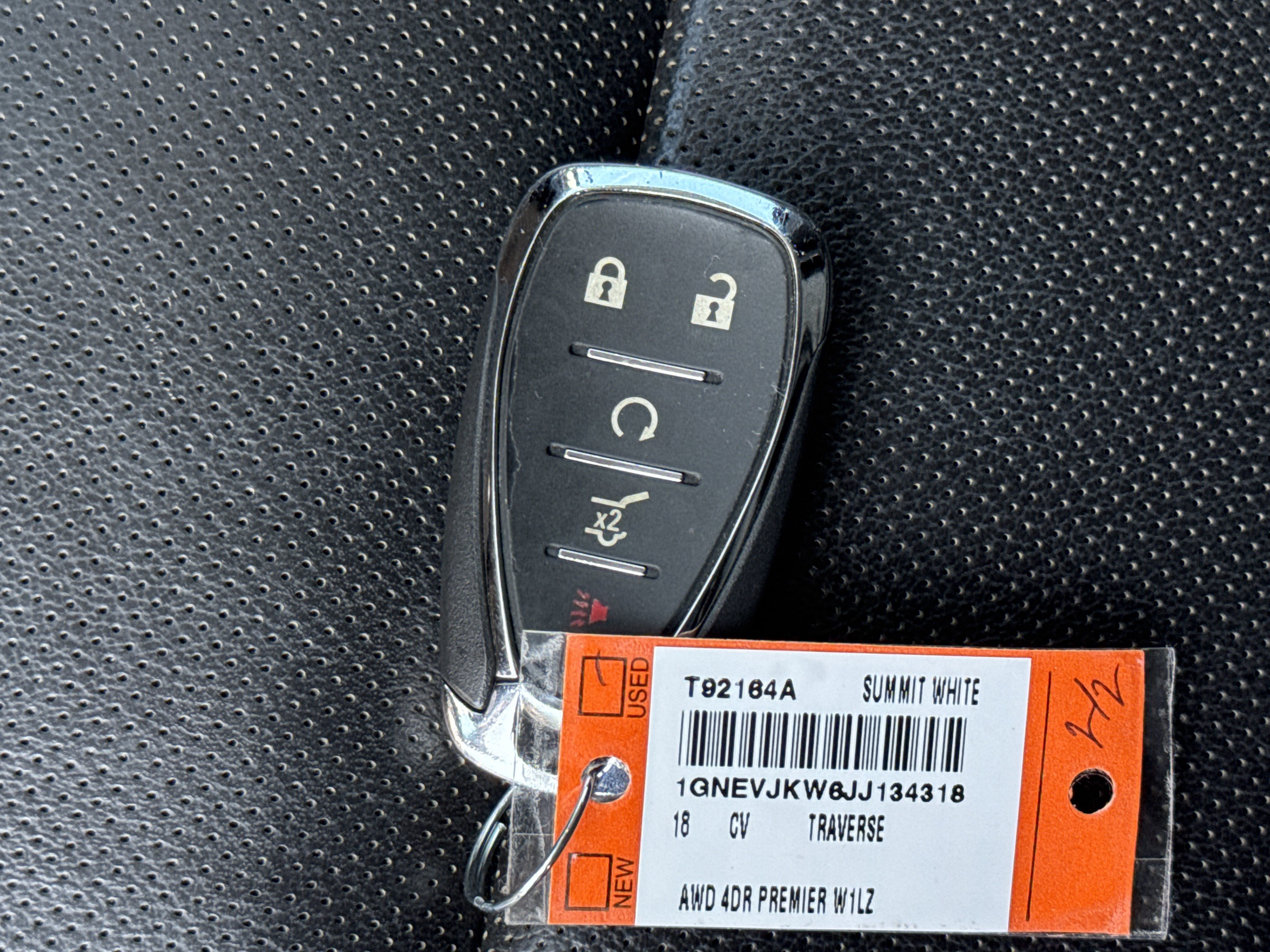 Used 2018 Chevrolet Traverse Premier AWD/4WD image 40