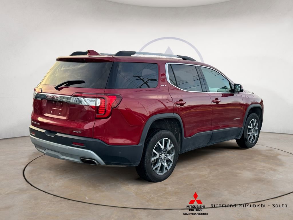 Used 2023 GMC Acadia SLT image 3