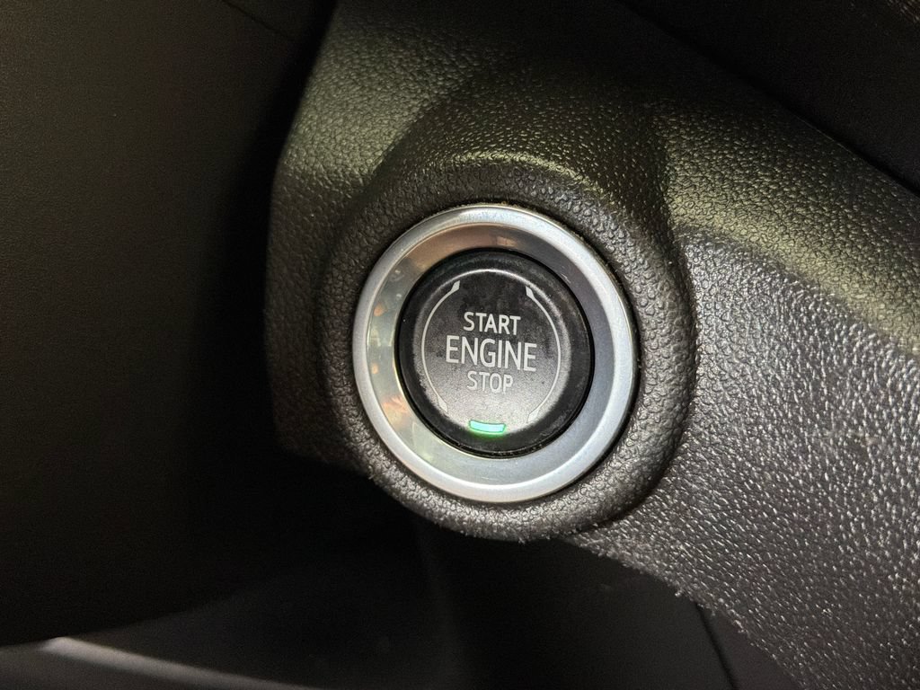 Used 2023 Chevrolet TrailBlazer ACTIV w/ Convenience Package FWD image 6