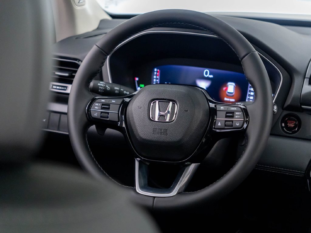 New 2026 Honda Pilot Touring image 11