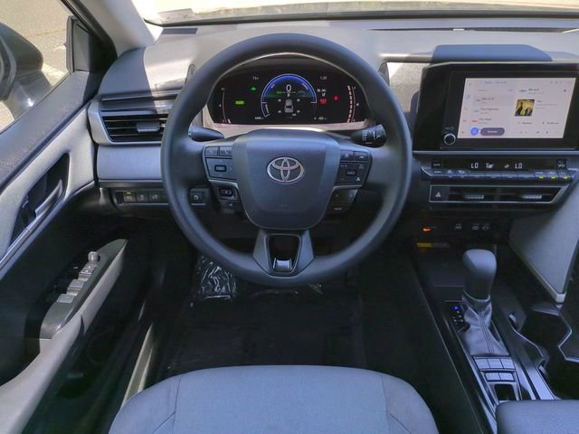Used 2026 Toyota Camry LE FWD image 15