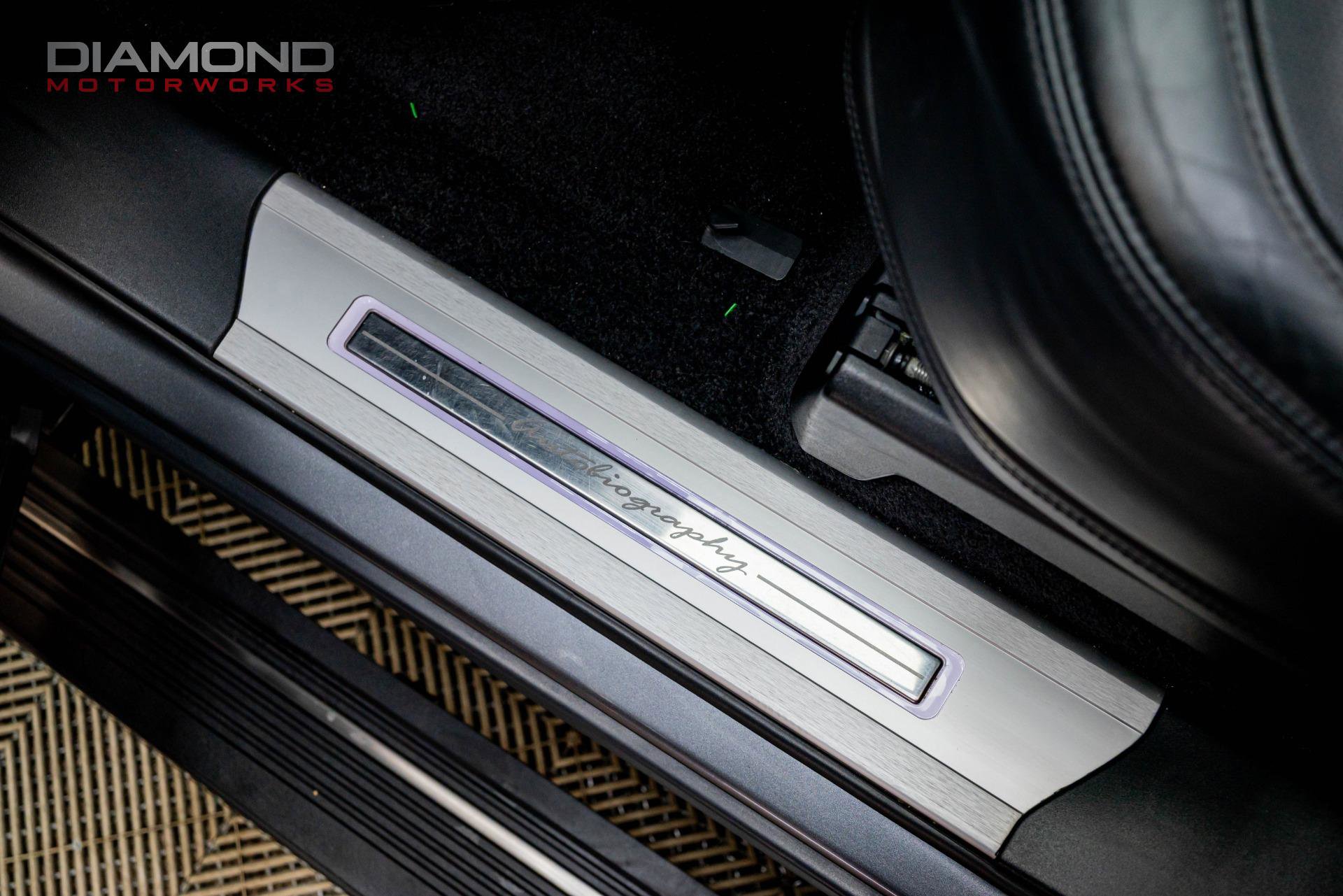 Used 2019 Land Rover Range Rover Autobiography image 52