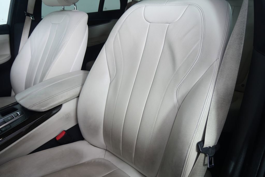 Used 2018 BMW X5 sDrive35i w/ Lighting Package image 11