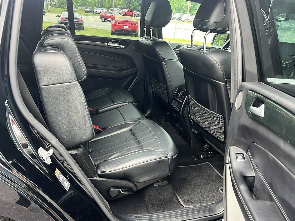 Used 2017 Mercedes-Benz GLS 450 4MATIC w/ Premium Package image 30