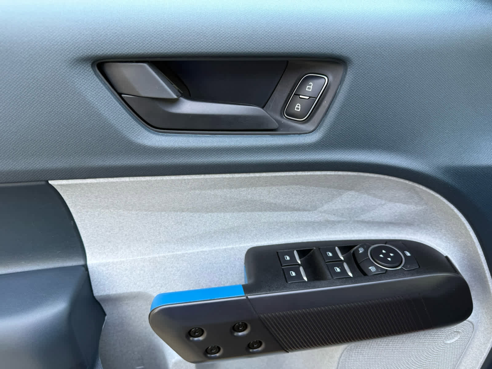 New 2025 Ford Maverick XLT image 11